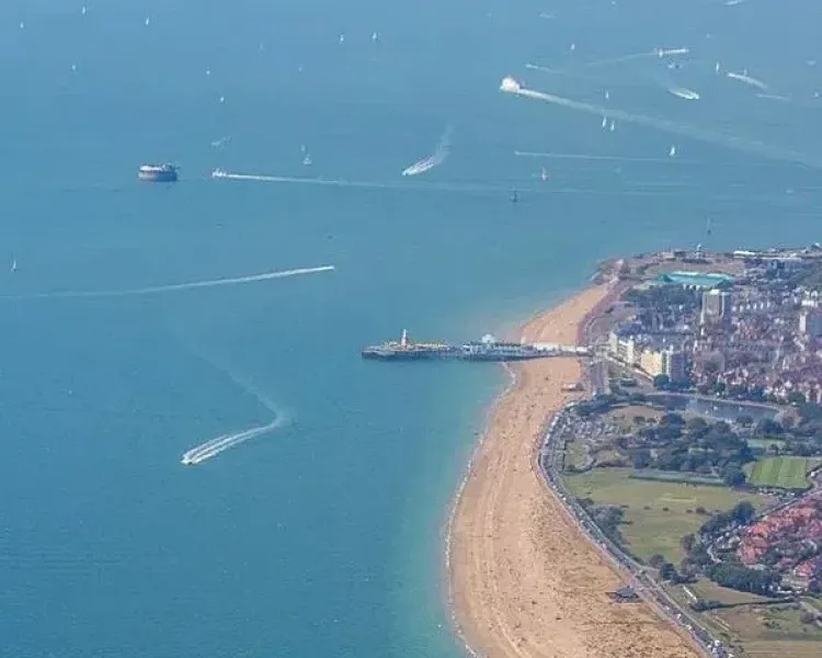 Portsmouth and isle of wight helicopter flight experience 2