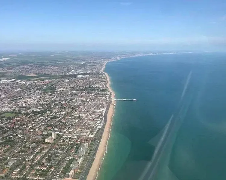 Portsmouth and isle of wight helicopter flight experience 5