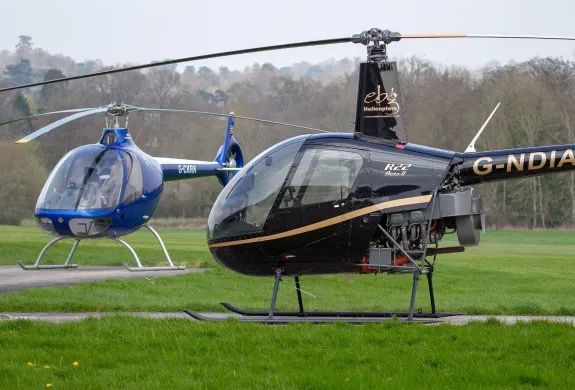 Helicopter flying lesson robinson r22 4