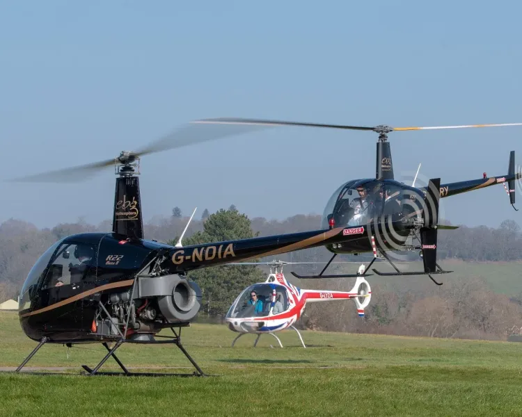 Helicopter flying lesson robinson r22 3