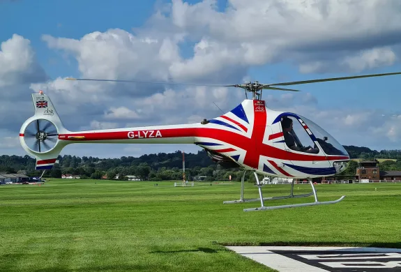 Helicopter flying lesson guimbal cabri g2 3