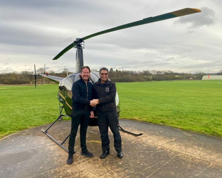 25 minute helicopter discovery trial lesson in a robinson r22
