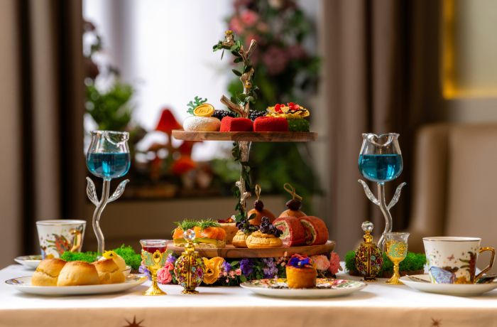 a midsummer nights dream afternoon tea at Kona, Taj 51 Buckingham Gate