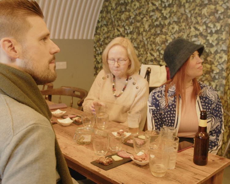 people enjoying a bermondsey beer mile tasting experience
