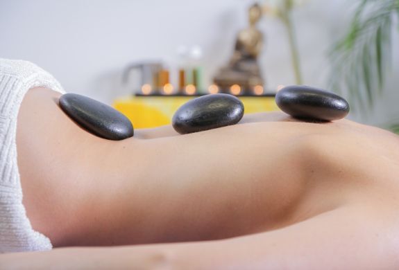 hot stone massage spa treatment