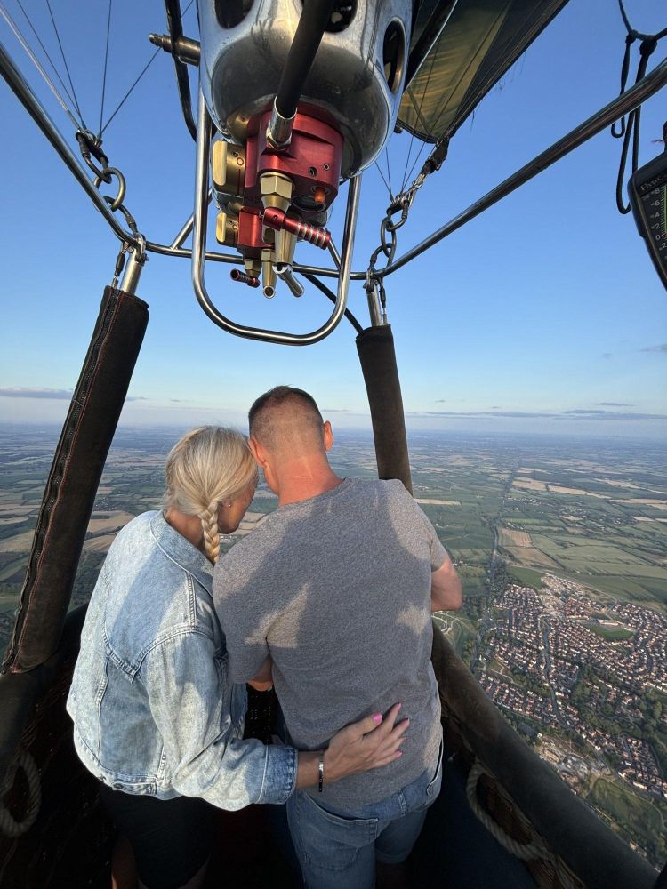 couple on private hot air balloon ride over east midlands