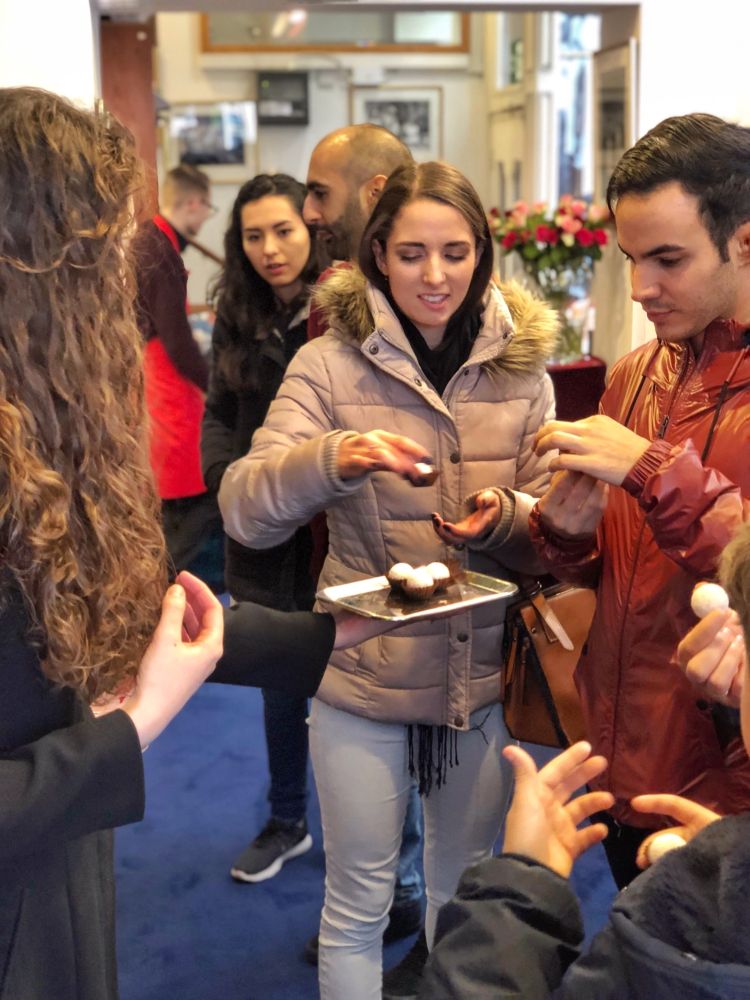Tasting the Queens Favourite Chocolates with Chocolate Ecstasy Tours