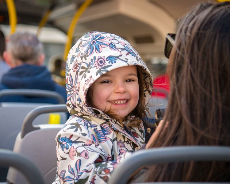 mum and daughter on kids london bus tour