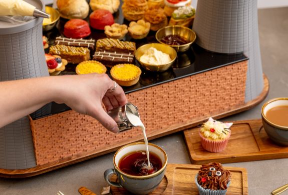 afternoon tea at arch 64 jack and beyond in battersea london