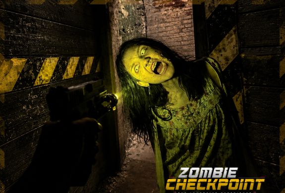 zombie actor for zombie checkpoint experience in nottingham