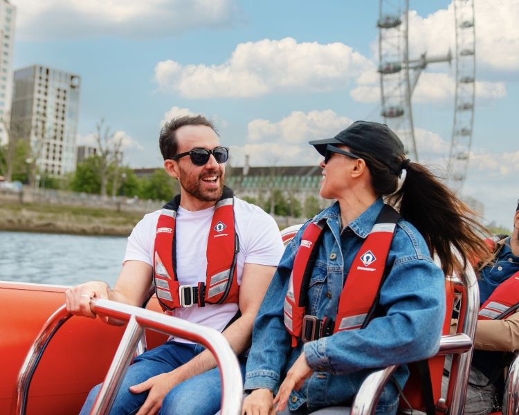 ultimate london adventure 50 minute thames rockets speedboat experience