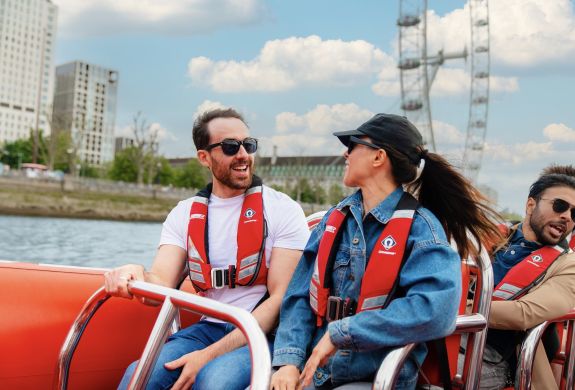 ultimate london adventure 50 minute thames rockets speedboat experience