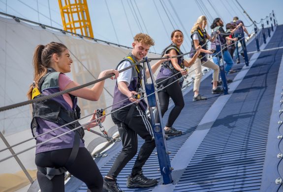 Group climbing up at the o2