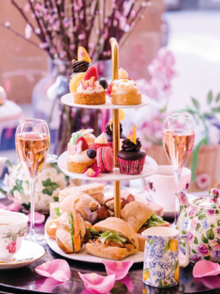 bottomless afternoon tea at brigit's bakery in covent garden