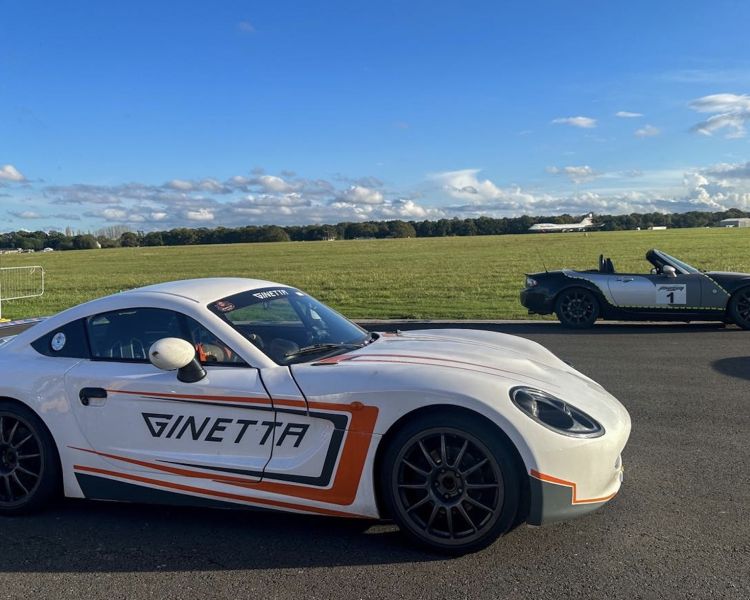 Ginetta G40 GT5 Race Car