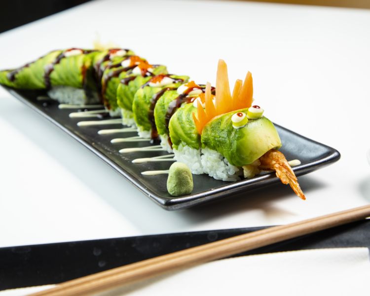 learn how to make a sushi dragon roll