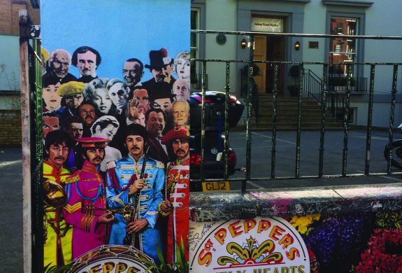 london coach tour of beatles nostalgia