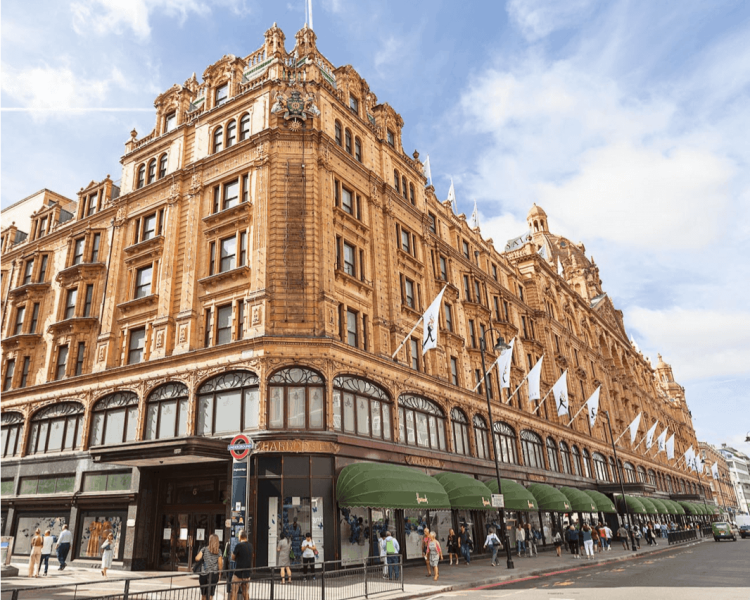 the exterior of harrods in london