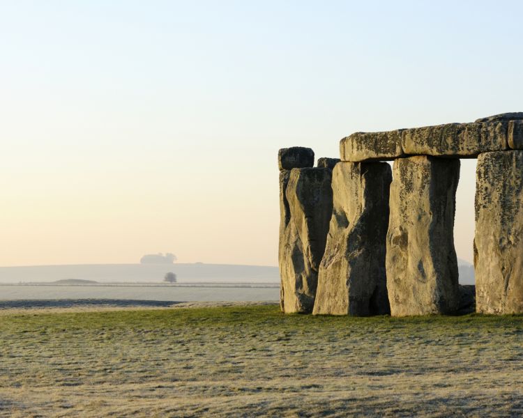 stonehenge on an early misty morning