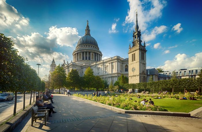 Exterior of St Pauls Cathedral from the SE