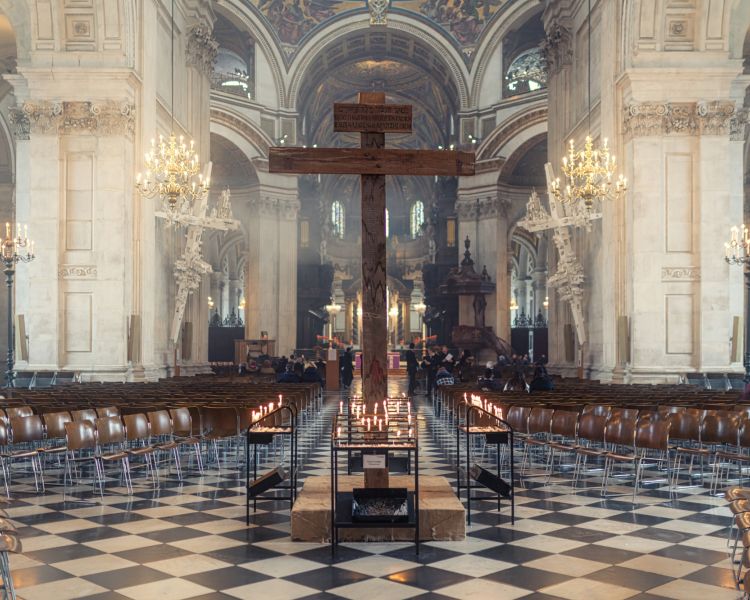St Pauls Cathedral interior 01 03 17