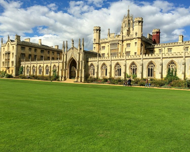 university building in cambridge