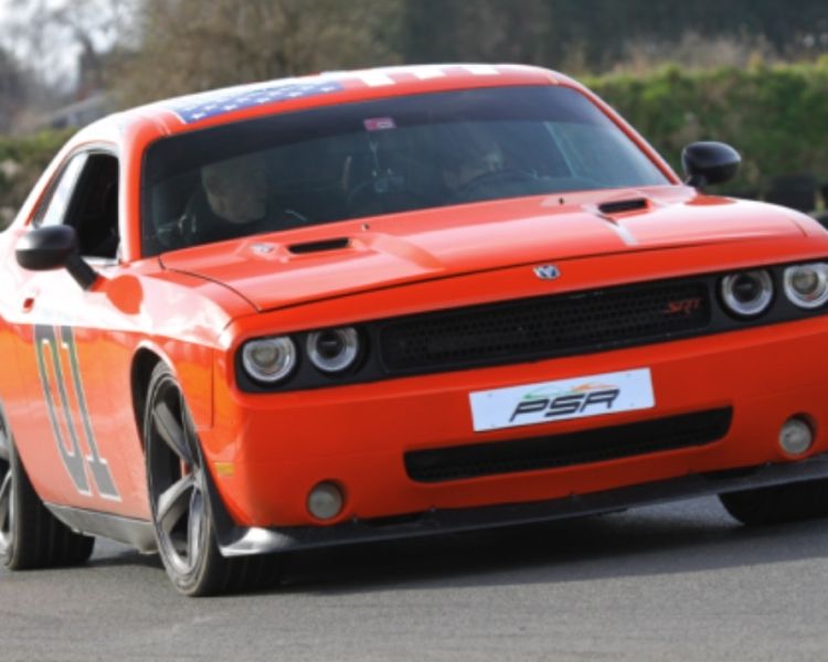 Dodge Challenger SRT8 "The General" driving experience days