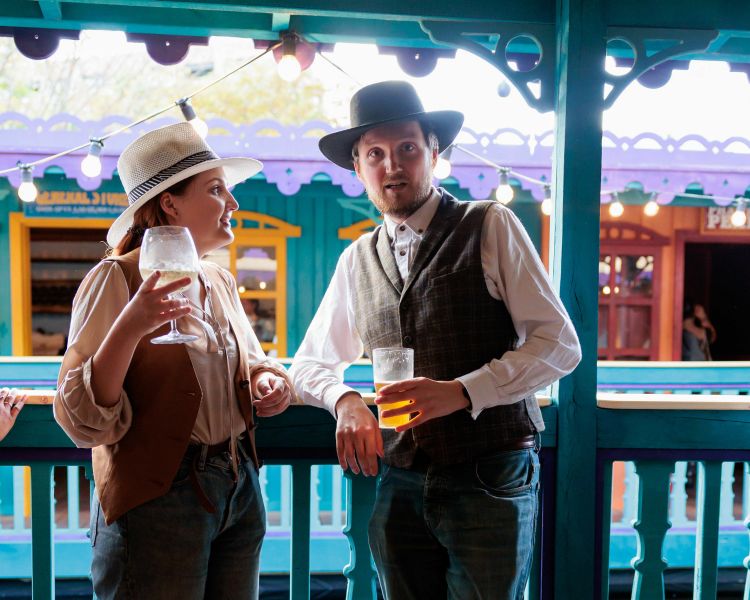 immersive "phantom peak" experience in london