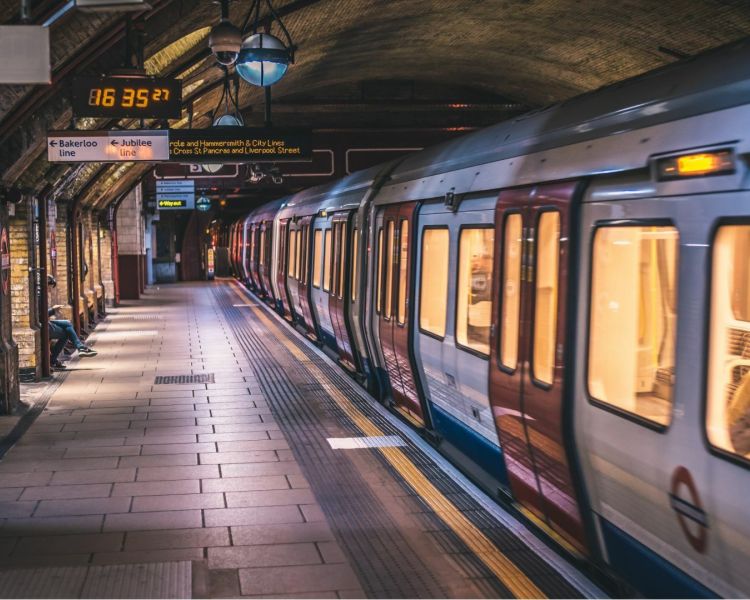 london underground walking tour