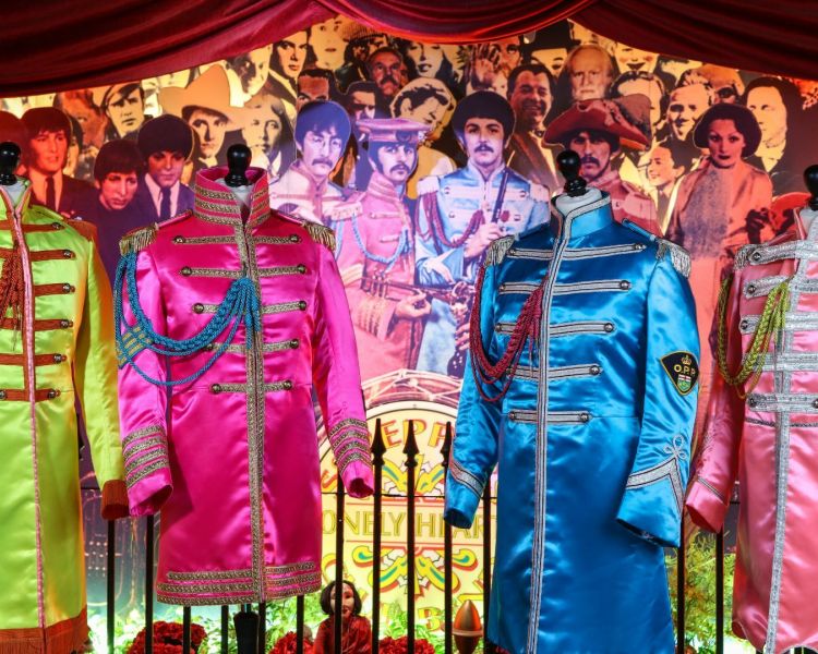 liverpool and the beatles rail tour from london