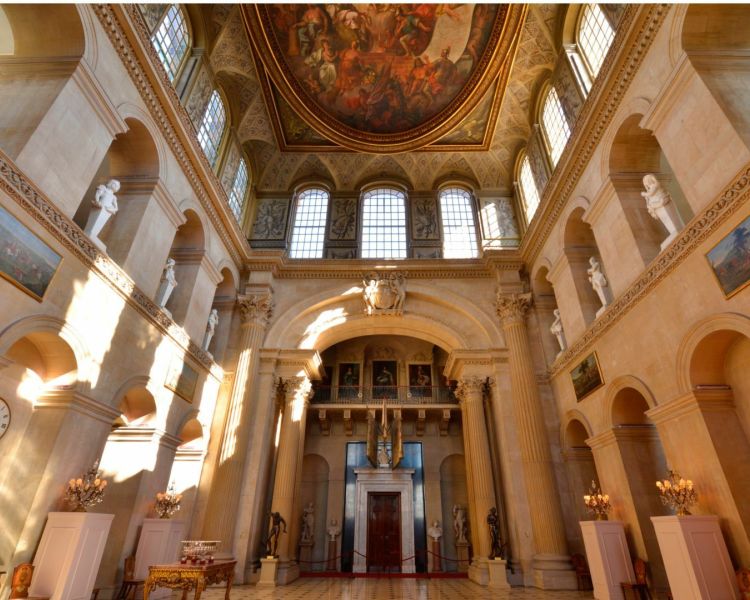 blenheim palace visit and cotswold sightseeing coach tour