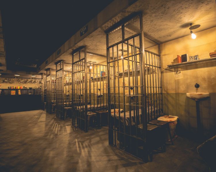 alcotraz prison cocktail experience