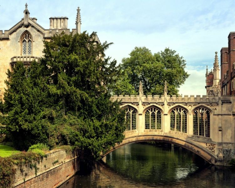 coach tour to cambridge and oxford university