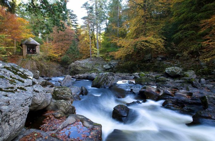 whisky and waterfalls day tour from edinburgh