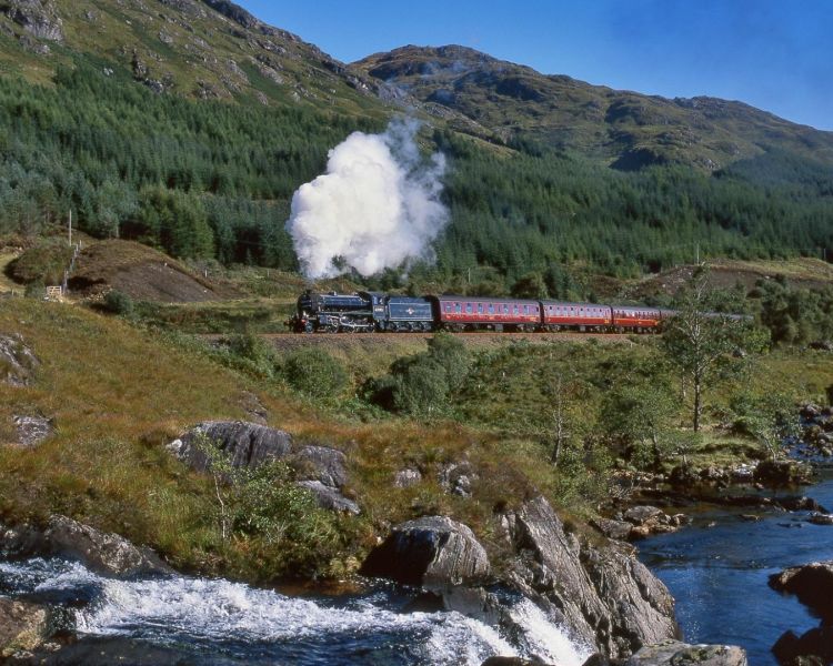scottish highlands and jacobite steam train from edinburgh coach tour