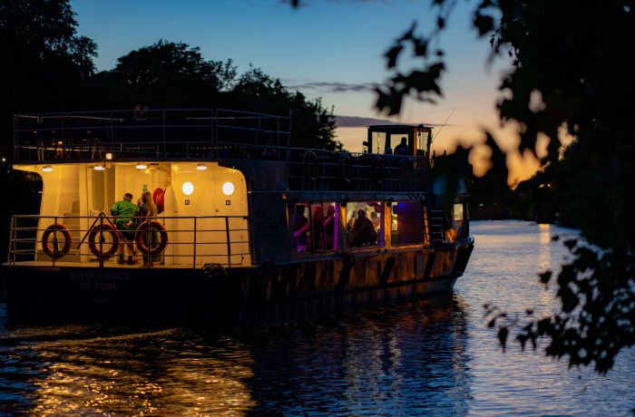 floodlit york river cruise