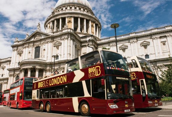 Big bus summer tour