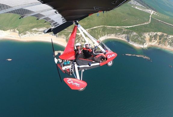 learn how to fly a microlight