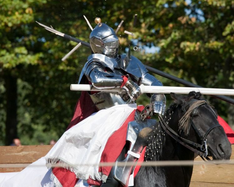 Hampton court entertainment