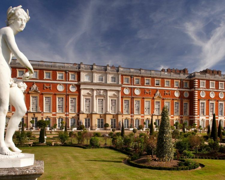 Hampton court views