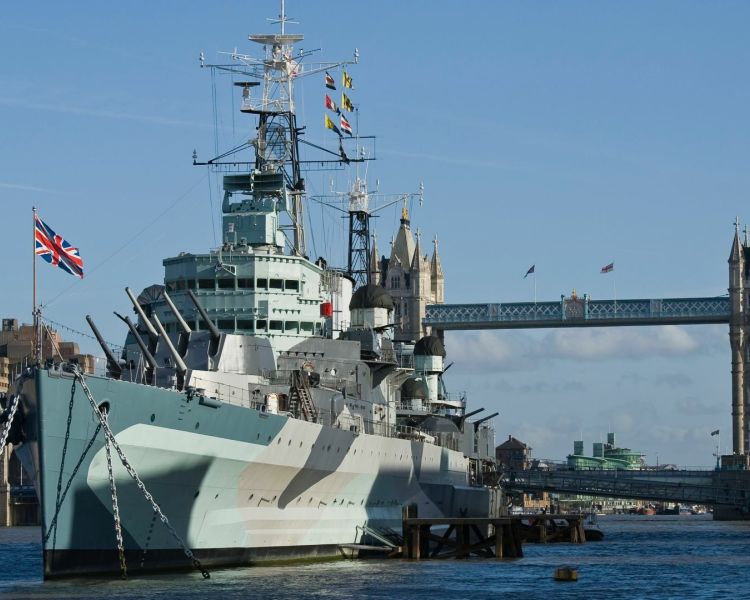 Hms belfast ship exterior