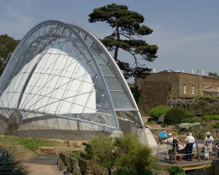 Alpine house exterior2