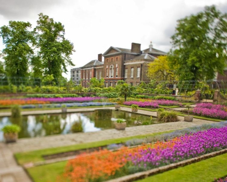 Sunken garden