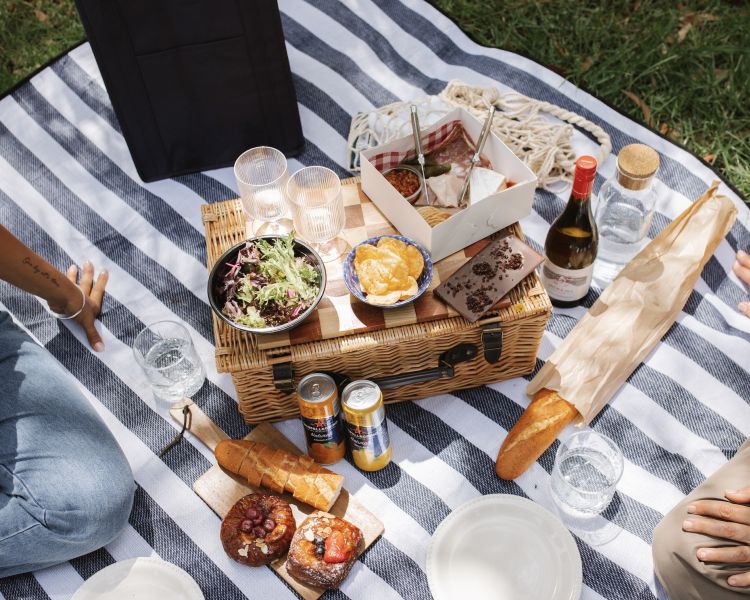 mystery picnic day out