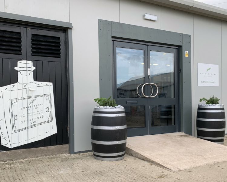 gin distillery tour at shakespeare distillery in stratford upon avon