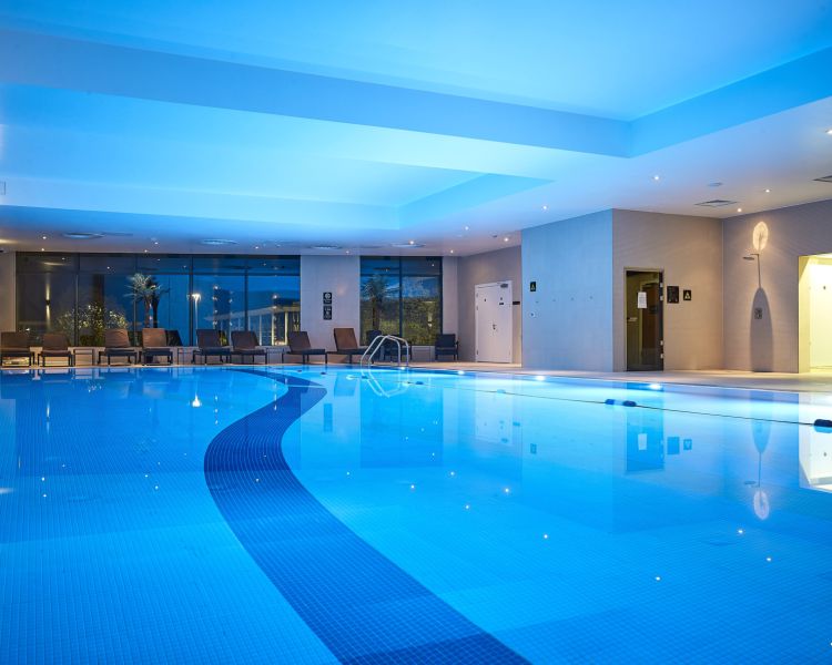 indoor swimming pool at the crowne plaza hotel in reading