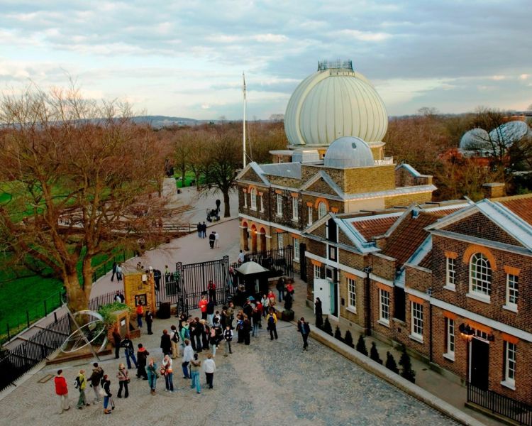 the royal observatory in greenwich entrance