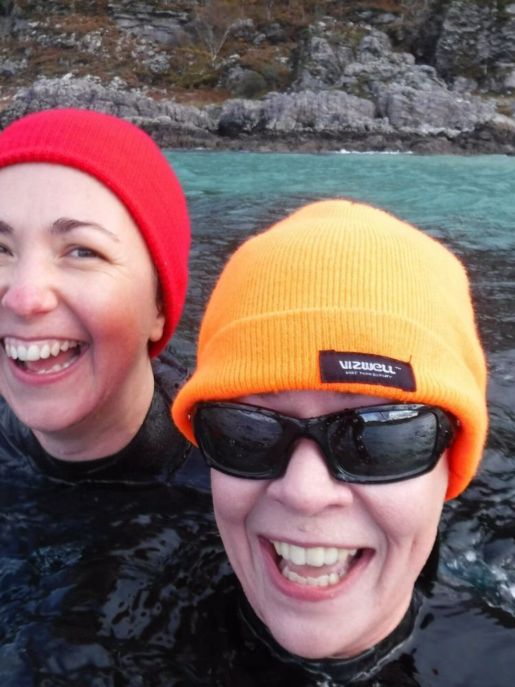 Cold water swimming experience