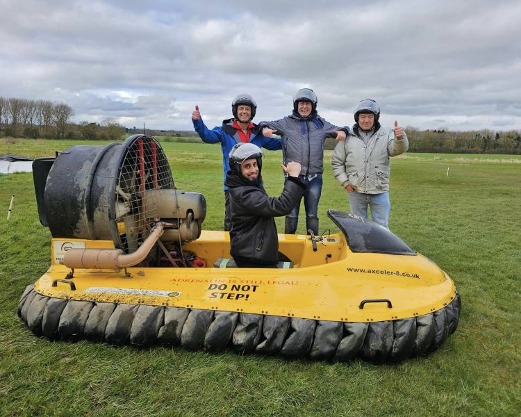 Group hovercraft 2