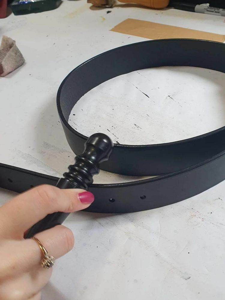 Leather belt course
